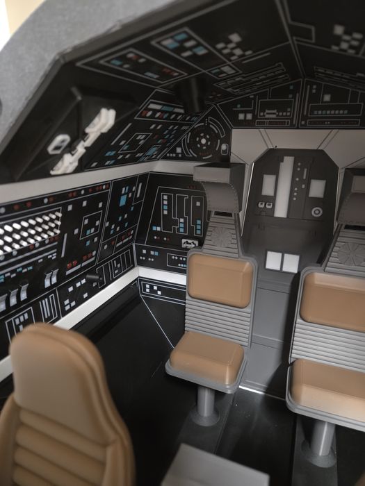 Hot toys millenium falcon cockpit 1/6 diorama