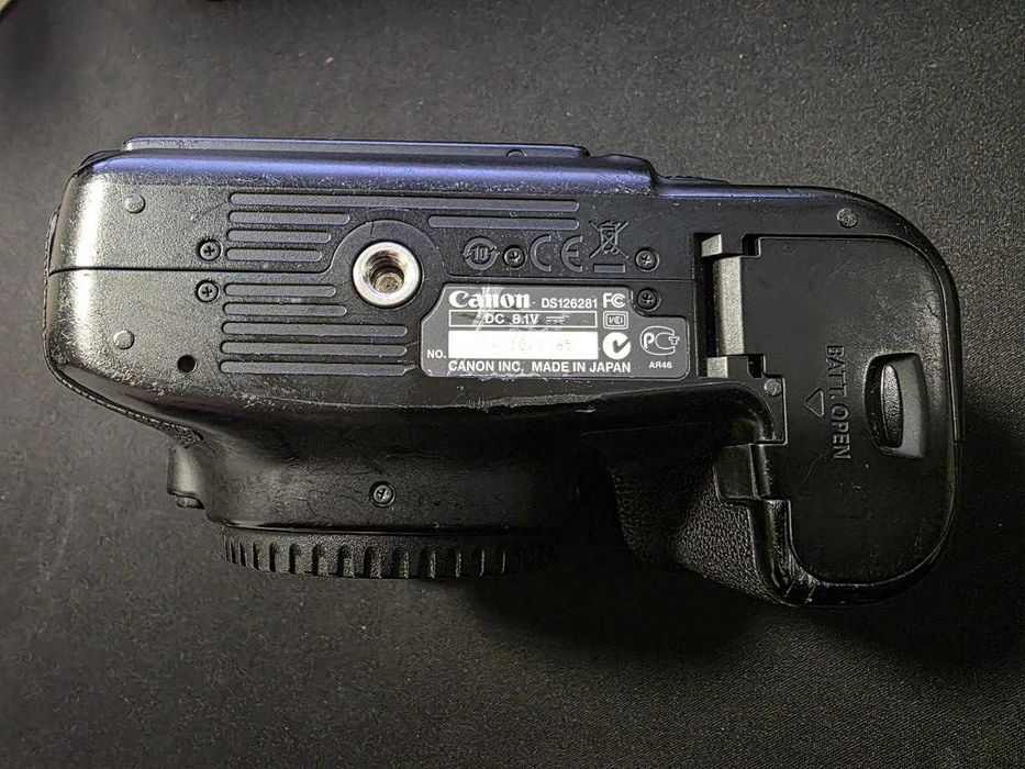 Câmera DSLR Canon EOS 60D