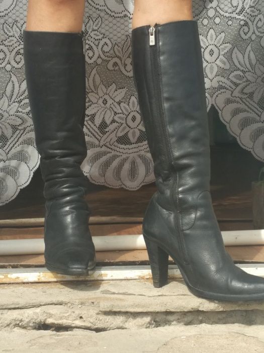 Зимові чоботи жіночі