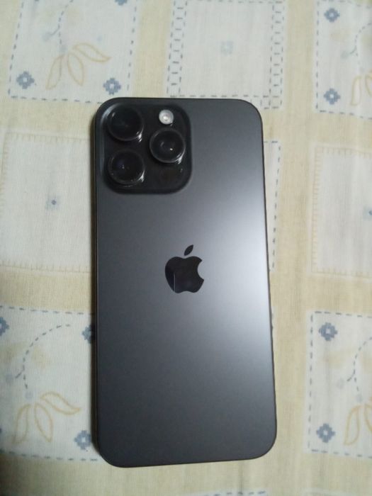Iphone 15 pro max impecavel