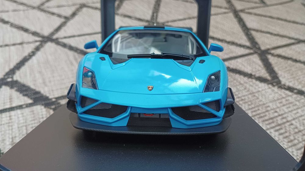 1 18 autoart - купити предмети колекціонування - Ціна на OLX.ua