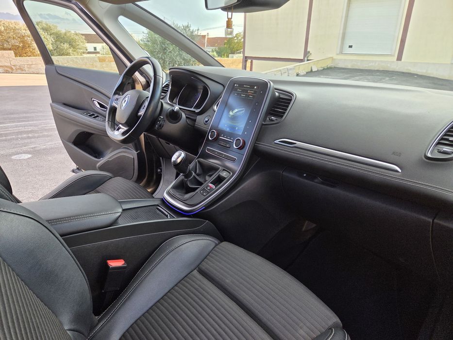Renault Grand Scénic IV 1.5 dCi Hybrid Assist | 7 Lugares | 95.580 km | Excelente Estado