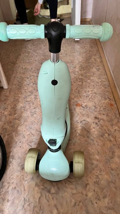 Продам самокат бу