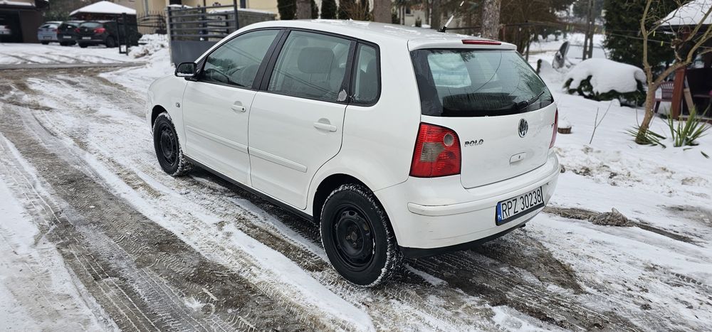 Ładne białe polo kricket 2004r 1.2 b do jazdy okazja!