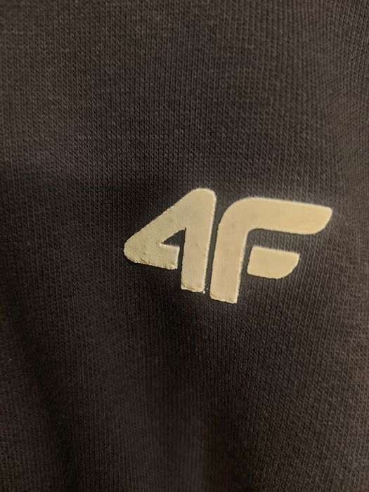 Bluza 4F sportowa b.dobry stan