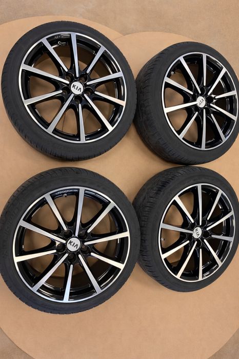 Koła aluminiowe 5x114.3 ET50 18” opony 225/40R18 KIA