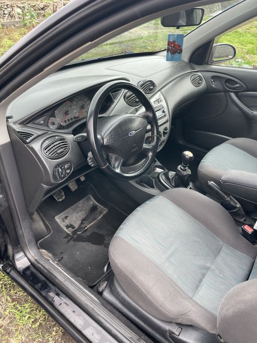 Ford focus 1.8 tdci comercial