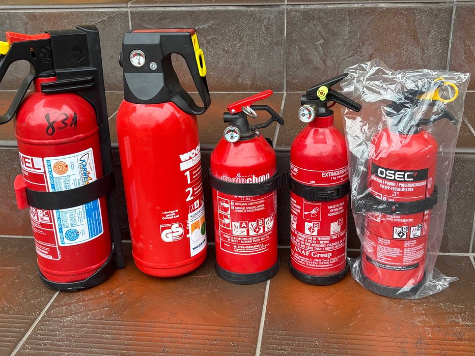 Вогнигасник автомобільний