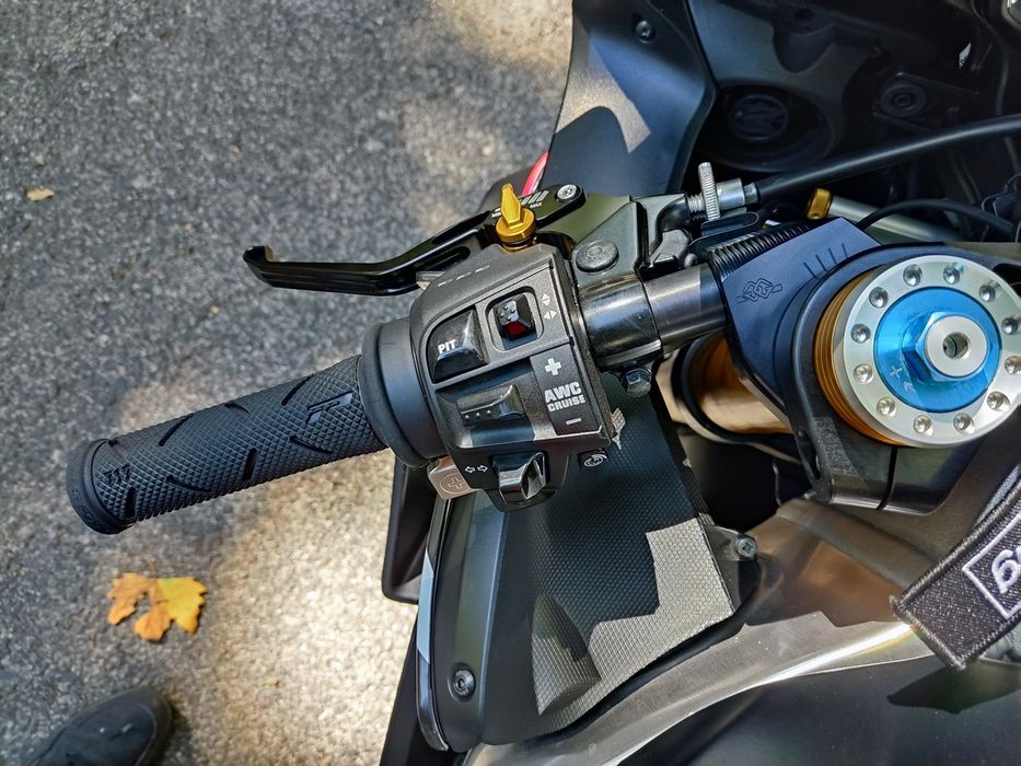APRILIA RSV4 1100 Factory (217cv)
