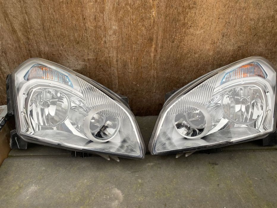 lampy qashqai komplet eu całe