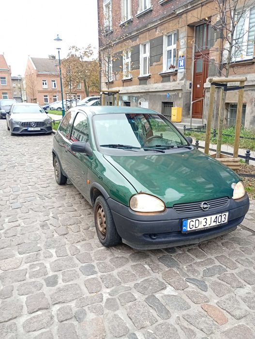 Opel Corsa b 1,0 12V 1998r