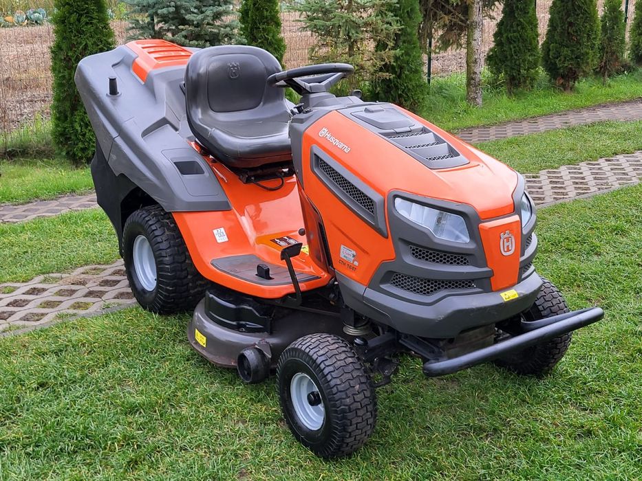 Traktorek kosiarka Husqvarna TC 142 V2 Kosz