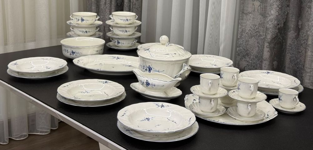 Фарфоровый столовый сервиз и кофейный сервиз фирмы Villeroy Boch серия Luxemburg производтсво Германия