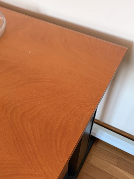 Mesa de Escritório 160x80 em madeira e ferro - robusta e ótimo estado