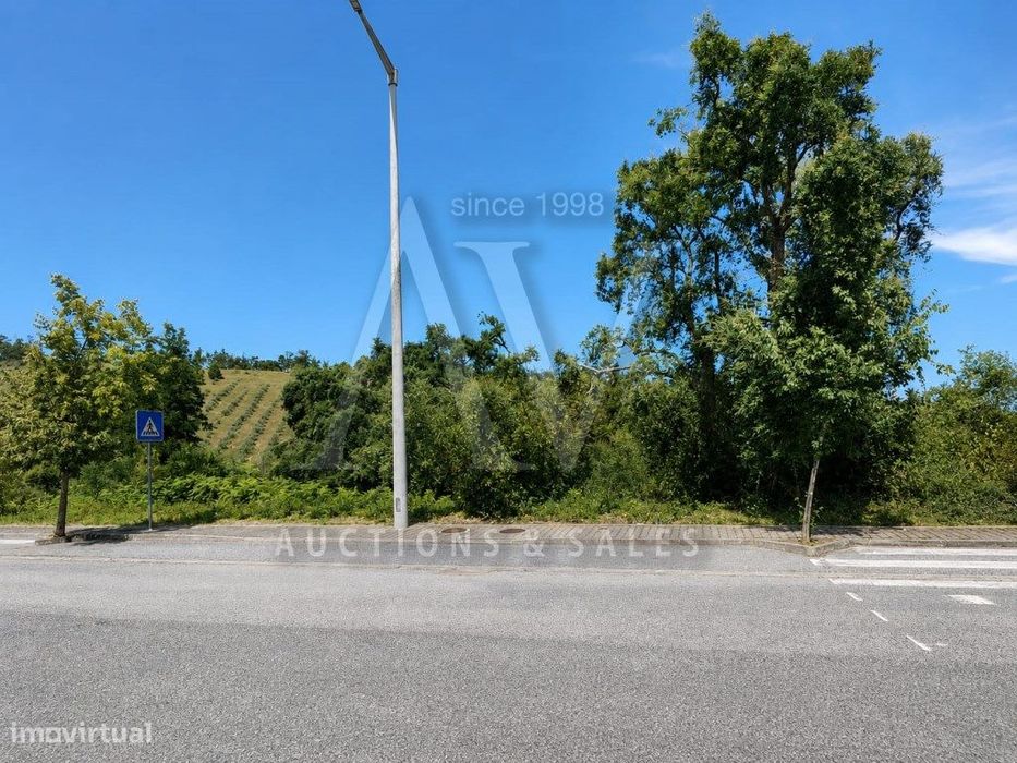Residential Plot, Feasibility of a 200 m² Construction Area and ...