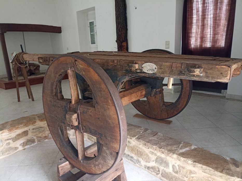 Carro de bois antigo