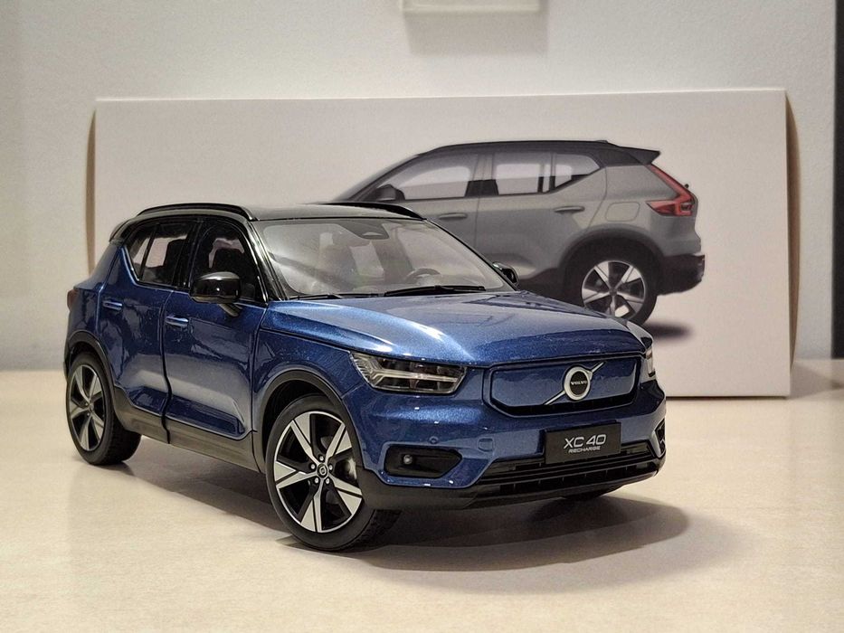 Volvo XC40 1:18 [nowy]