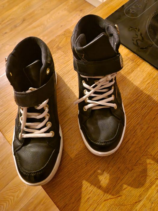 Buty czarne rozmiar 36