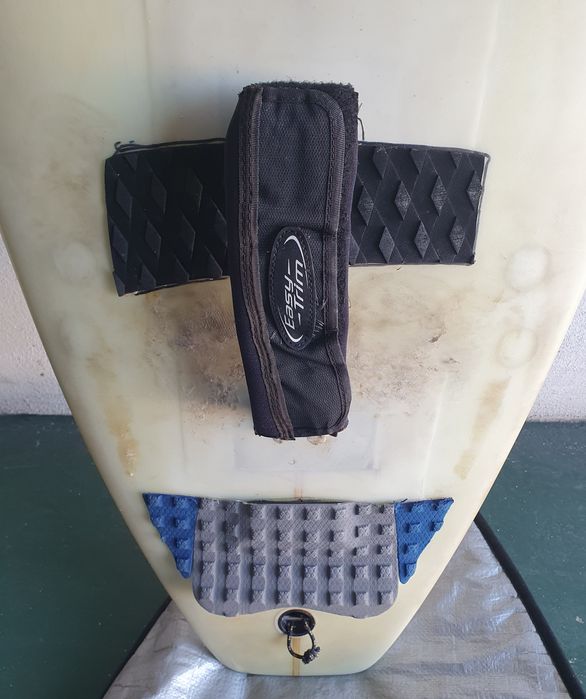Prancha de surf com Foot Straps