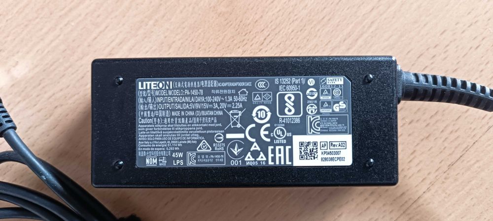 Original Acer Charger 19V 3.42A 65W, Tested and Fully Functional64286946154371122