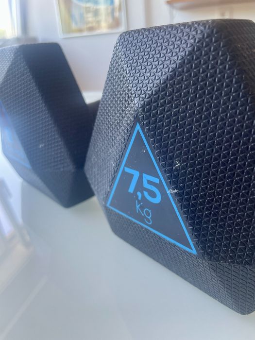 Halteres 7,5kg - jogo de 2