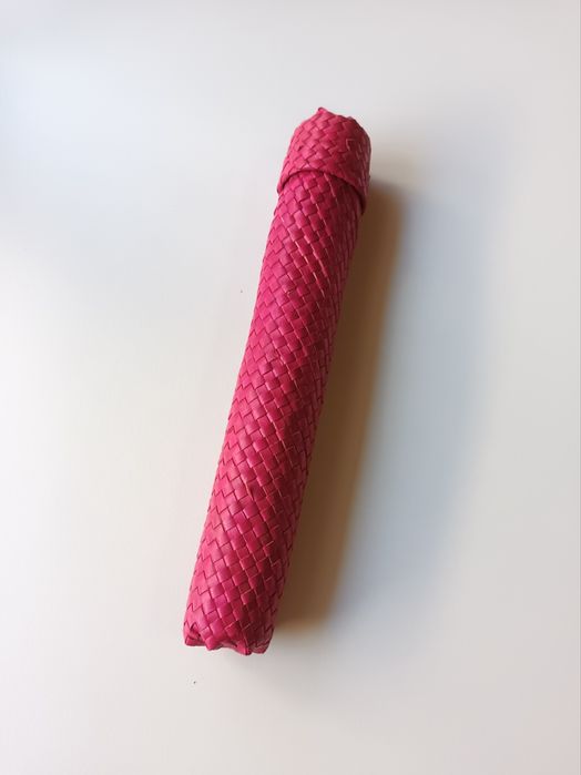 Estojo porta canetas cilíndrico