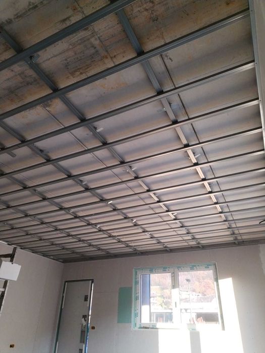 Szpachlowanie maszynowe 22zł/m2, malowanie maszyną 8zł/m2