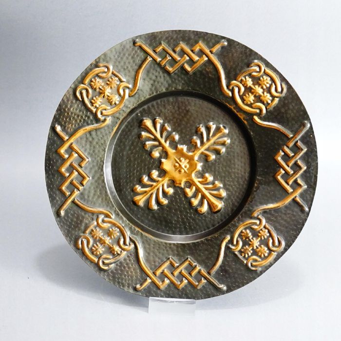 lata 60/70 metalowy naścienny talerz w stylu etno cepelia