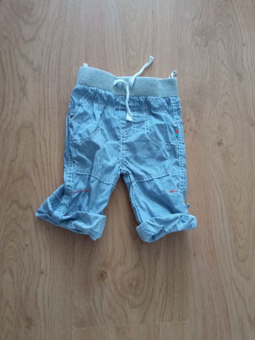 Spodenki dla chłopca na 68 cm.   B1