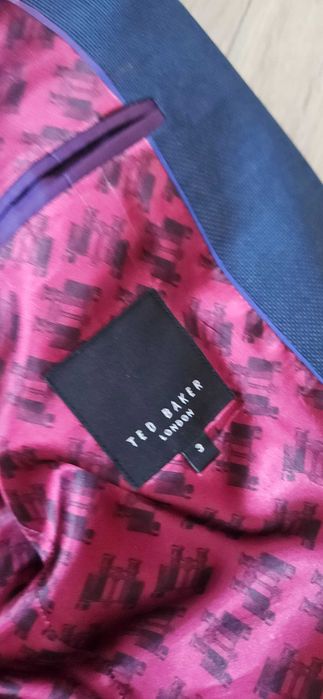 Ted Baker London roz. M 32R granatowy garnitur o kroju slim-fit