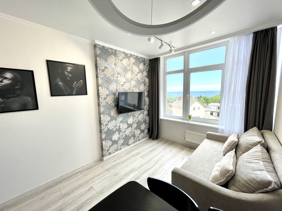 Аркадия 2 ком на Каманина 16 Море люкс . 45 жемчужины