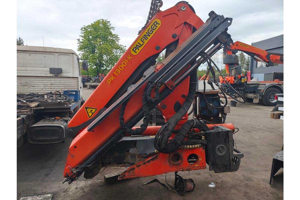 hds manipulator palfinger pk13001 radio hiab fassi terex
