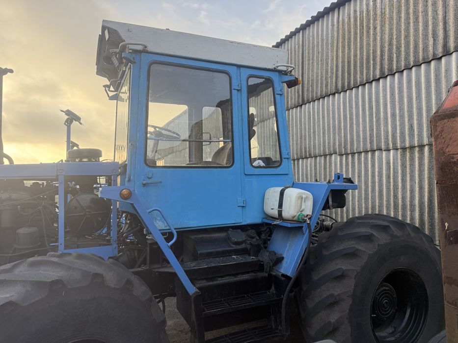 ХТЗ 121 трактор