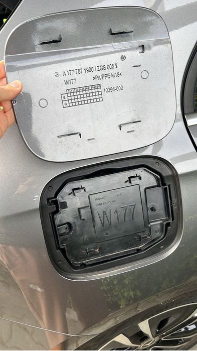 Tampa para carro hibrido merdeces Classe A