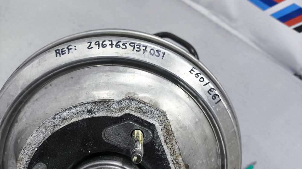 Servofreio com Bomba e Depósito BMW Serie 5 (E60/E61) 6765.937