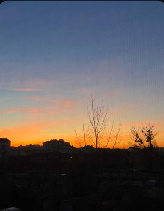 3 кімнатна квартира на Хоткевича - новобудова. Розтермінування