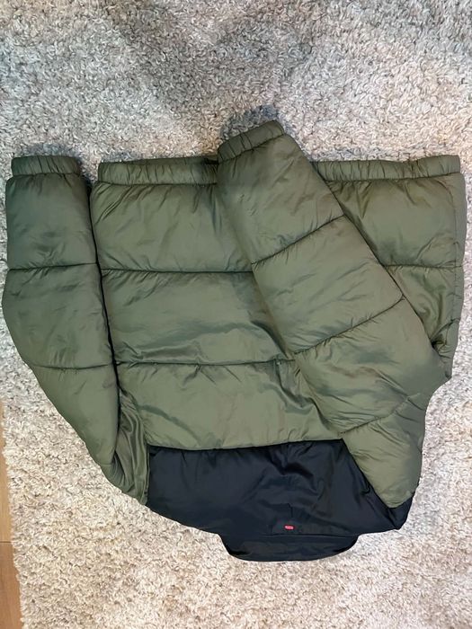 Kurtka zimowa Fila w dobrym stanie rozmiar 158-164