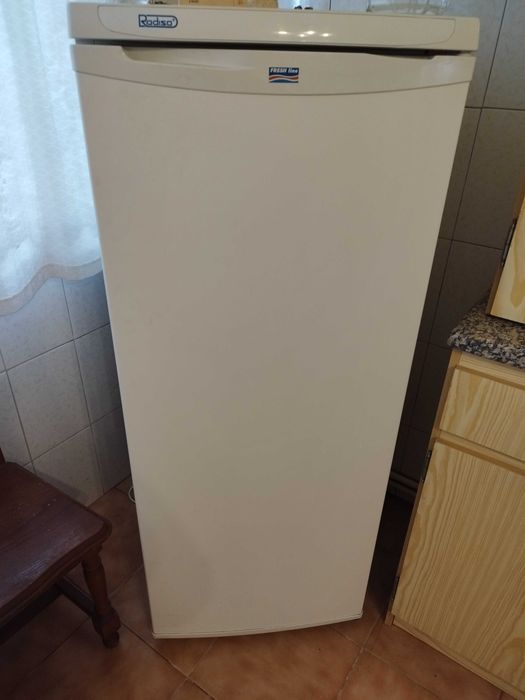 Frigorífico vertical