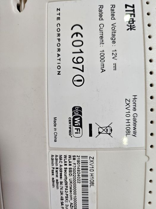 ZTE ( ZXV10) , TP-LINK ( TL-WR340G) , D-LINK (DIR-615)