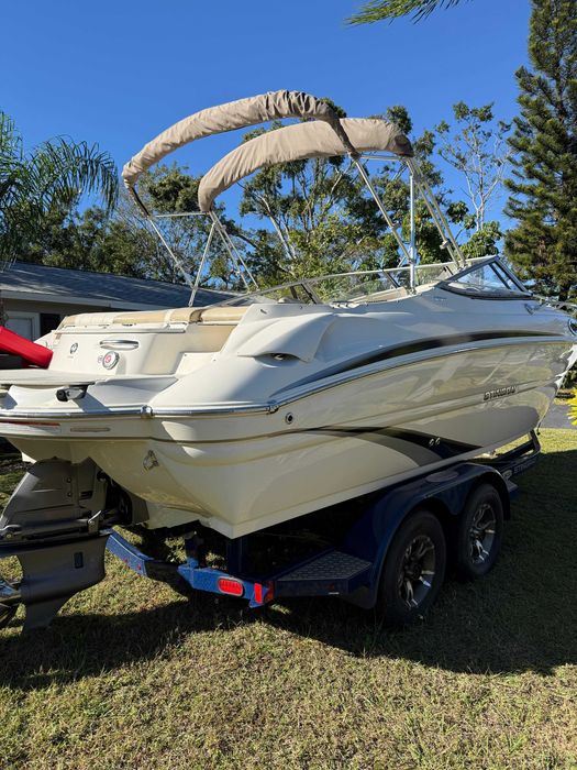 motorówka Stingray 215 CR 17 72h Jak nowa, garażowana, przyczepa