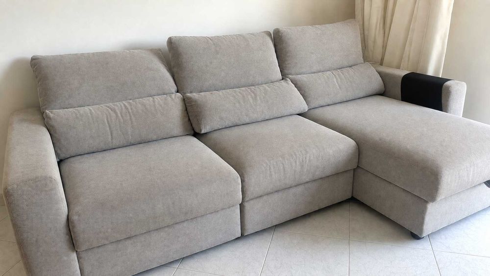 Sofá ESKILSTUNA cinzento claro - IKEA