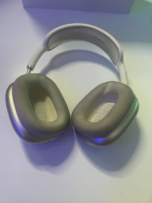 Airpods max 2 starlight