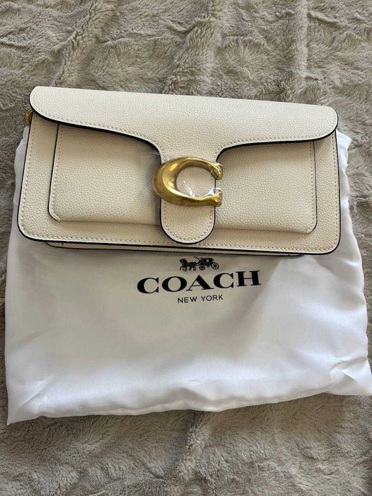 Сумка Coach Tabby Shoulder Bag 26 Біла
