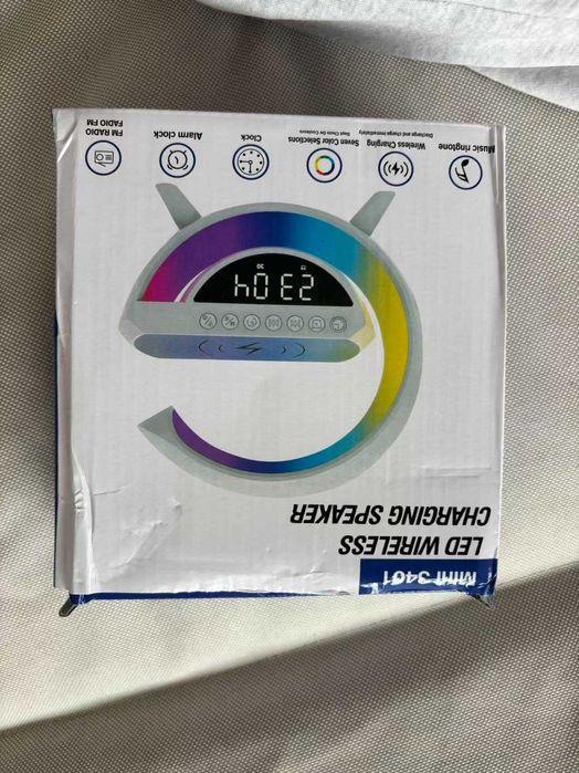 Coluna Bluetooth LED com carregamento sem fios — Versão Premium! NOVA!