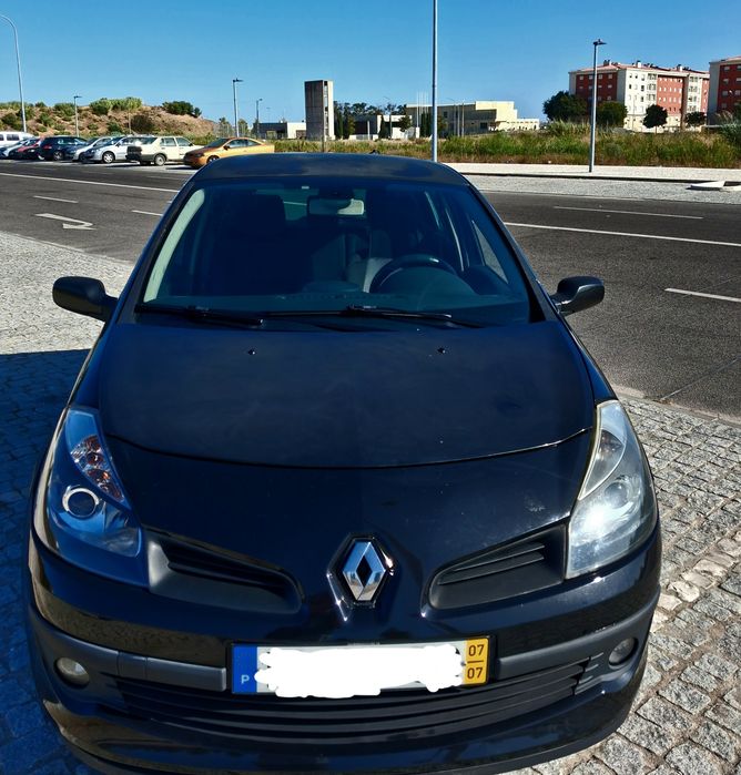 Vende-se Renault Clio III