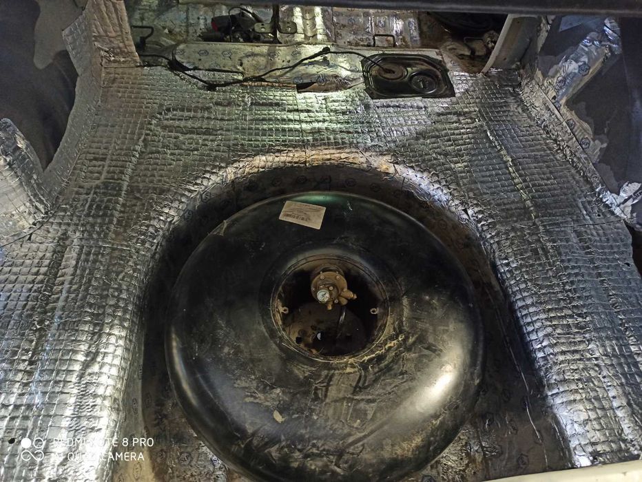 Шумоизоляция, виброизоляция авто до Standart 1,5мм 500х330мм 50мкм