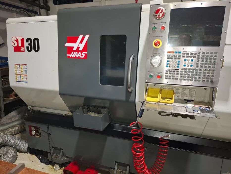 Токарный  станок  с ЧПУ  НААS  ST 30