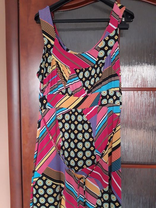 Długa kolorowa sukienka rozmiar 44/46/48  4XL