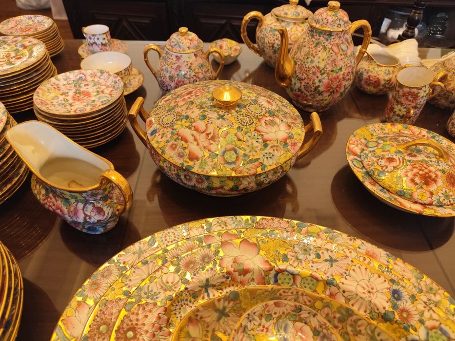 Serviço de porcelana chinesa Millefleurs – Fabricado em Macau
