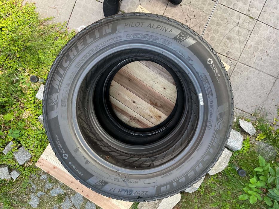 4x MICHELIN Pilot Alpin 5 225/60R17 99H A0